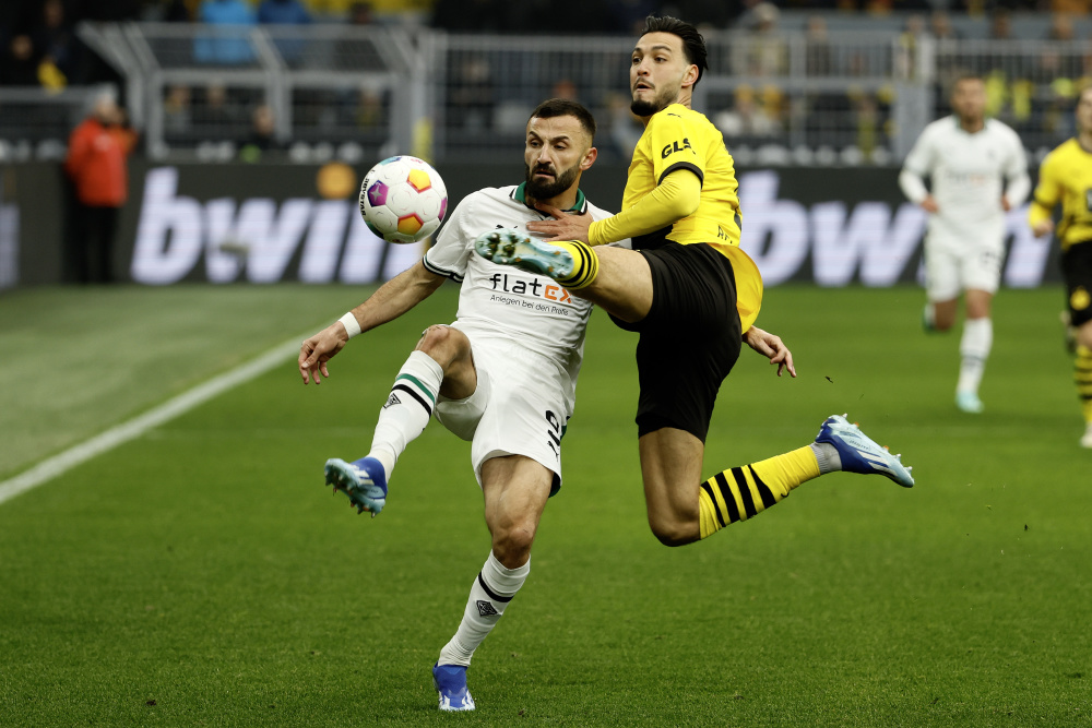 足球德甲多特蒙德胜门兴格拉德巴赫