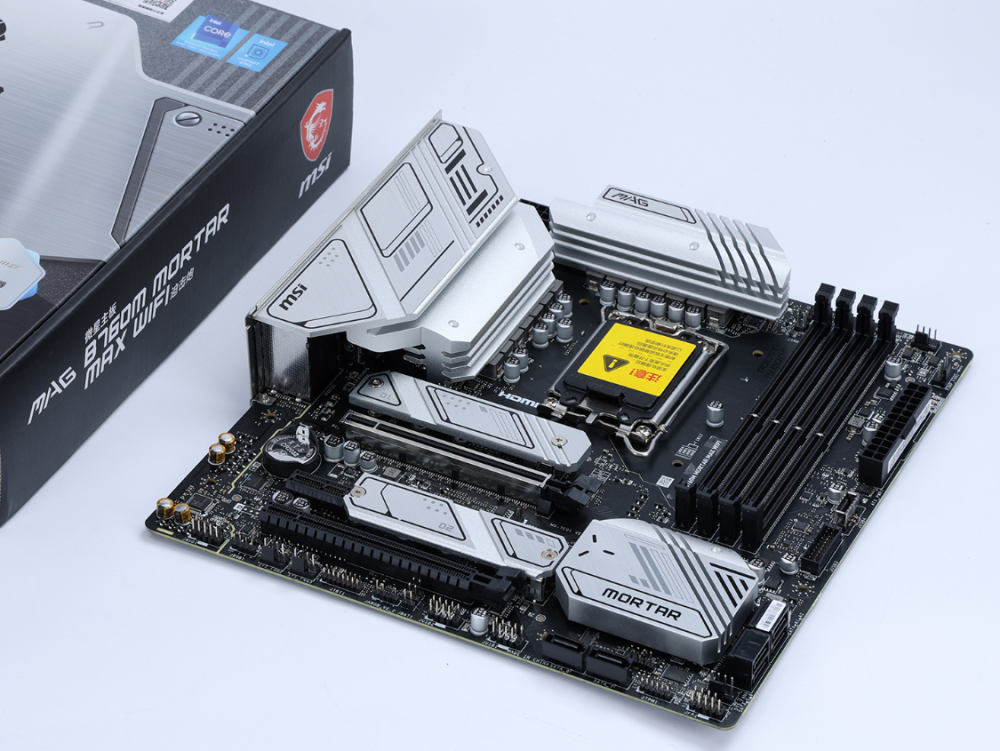 带k的i5搭配b760主板的组合,在时下应该不是啥稀奇,能跑满睿频,能让