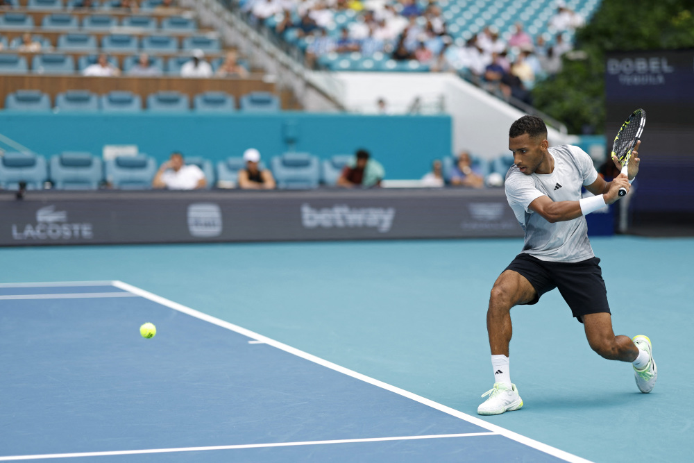 网球迈阿密公开赛奥热阿利亚西姆晋级