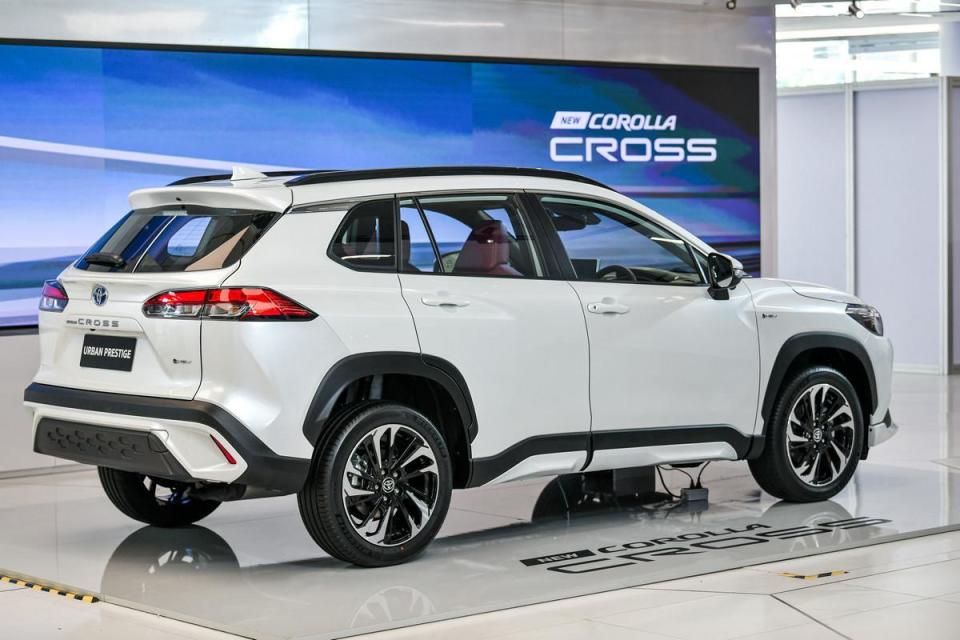 不知国内市场是否会跟进,新款卡罗拉cross海外正式