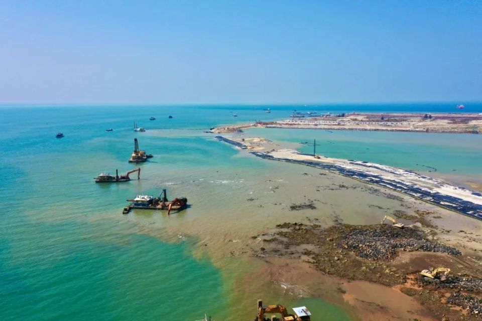 "46113"系列报道丨儋州洋浦:当好"店小二" 打造"强磁场"_腾讯新闻