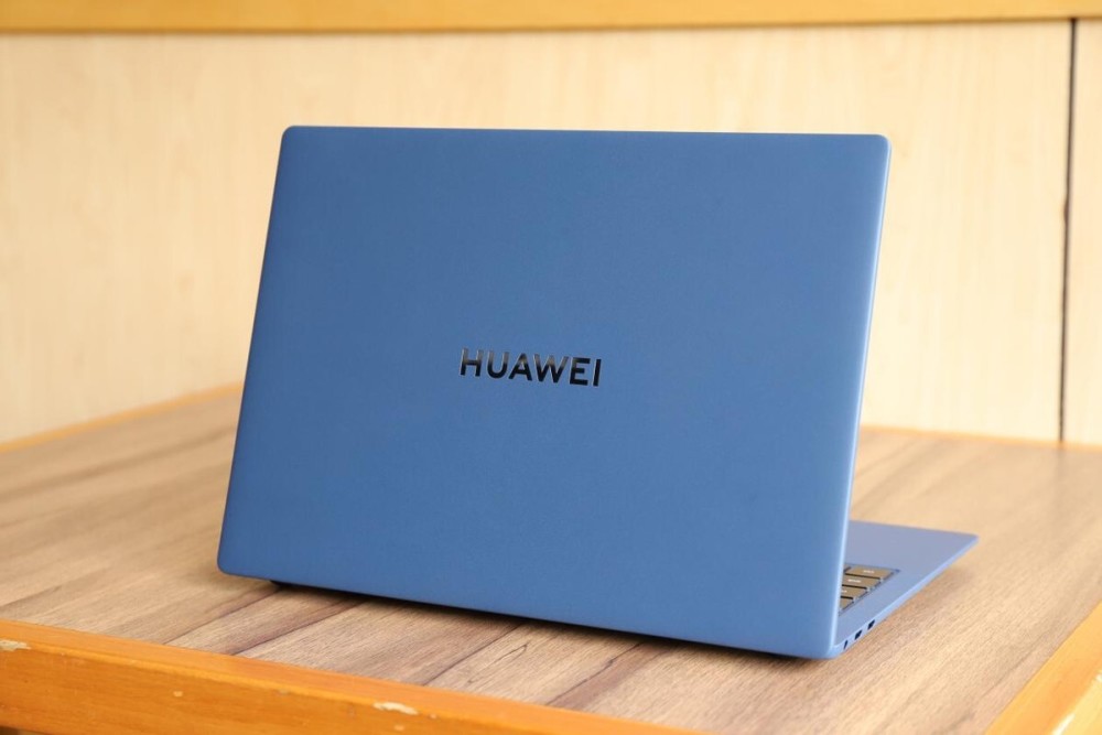 华为matebook x pro 2023上手体验:当下十分出色智慧旗舰轻薄本!