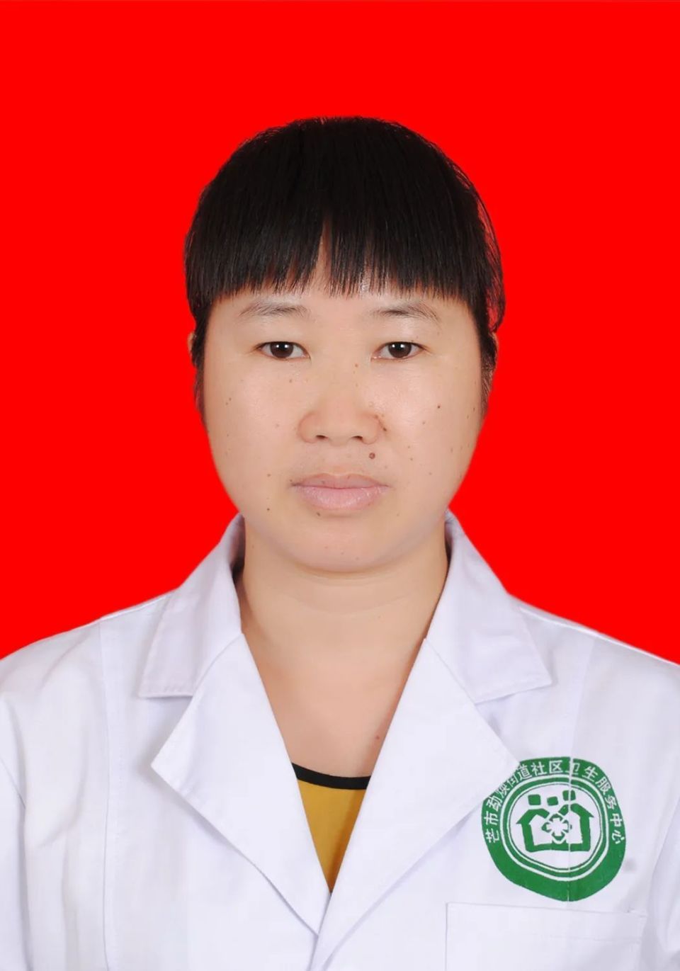 金晓燕芒市妇幼保健院副主任护师,1979年7月参加工作.