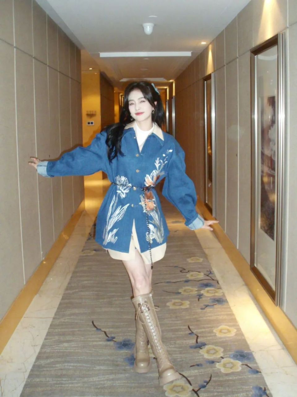 章若楠的"叠穿大法",拯救胡乱穿衣的我!_腾讯新闻