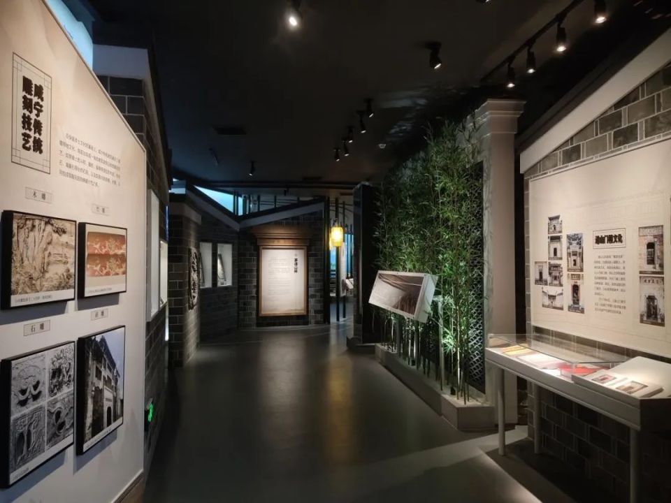 青石板都诉说着家风传承的故事,让我们在文化的瑰宝中汲取廉洁的力量