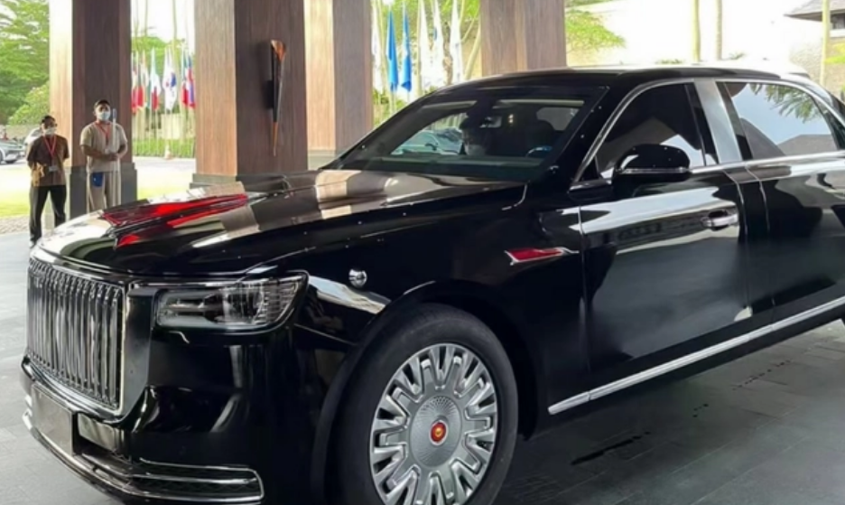 一汽红旗c801内饰罕见曝光配v8双涡轮增压引擎售价或超130万