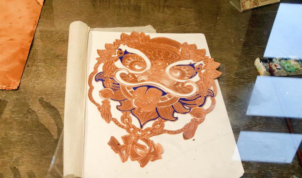 广府本土服饰品牌hea做岭南文化衍生原创让醒狮精气神传遍四方