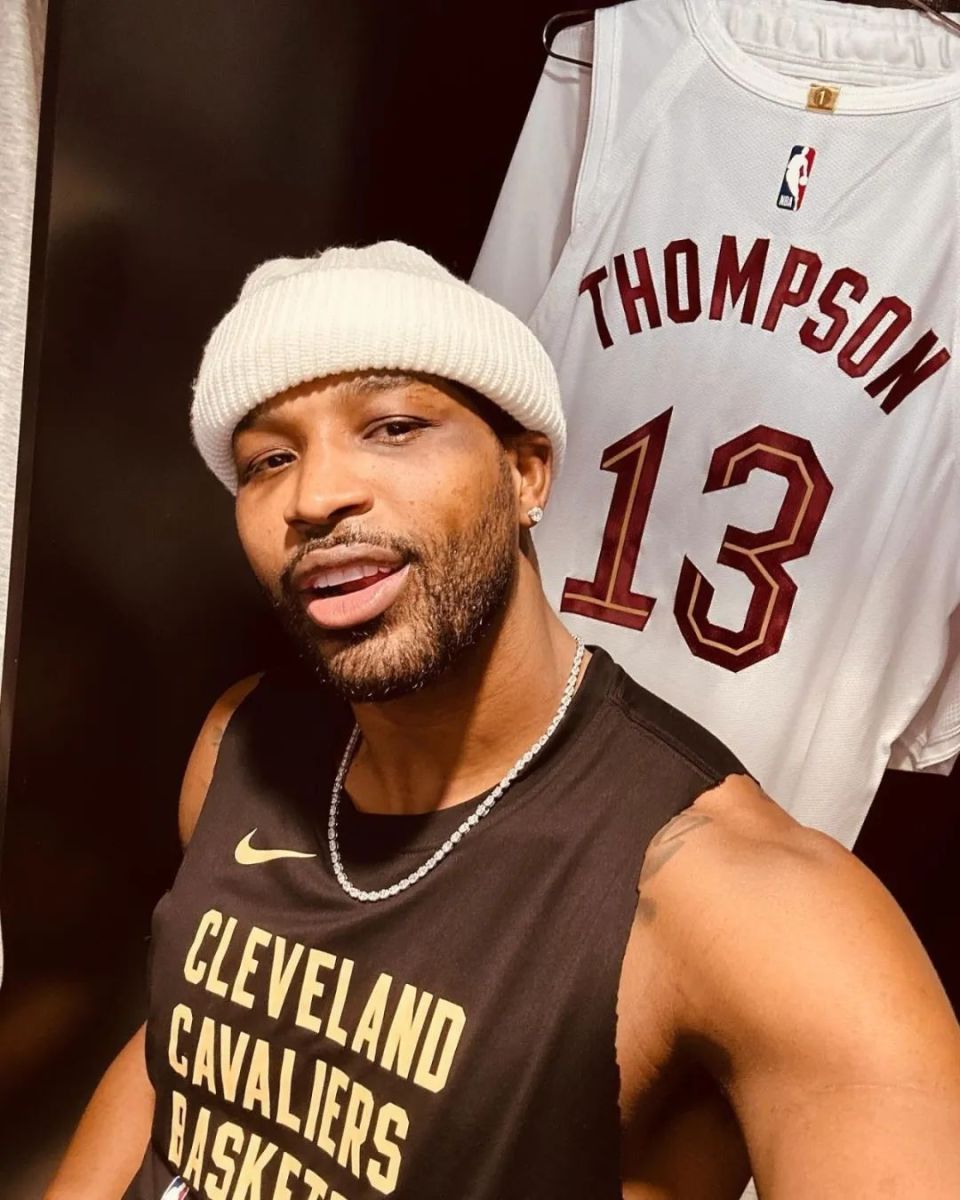 拖欠抚养费出轨女私教汤普森彻底没救了