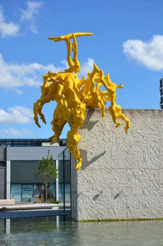 尼克欧文克nickervinck算法雕塑在未来主义与历史之间