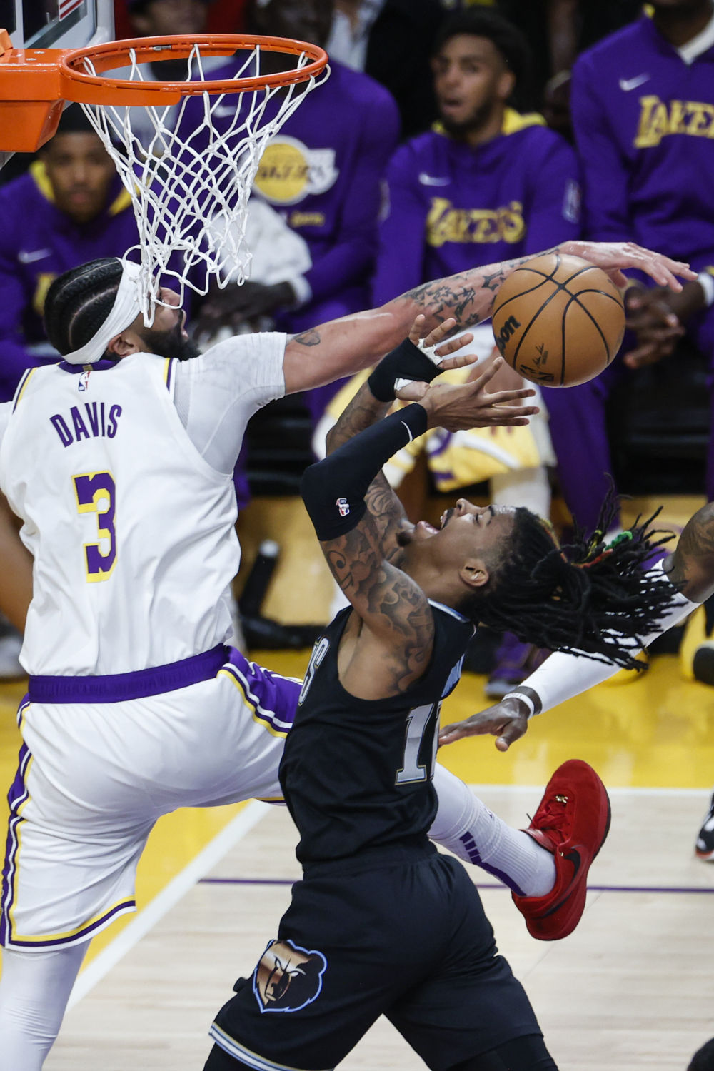 体育篮球nba季后赛湖人胜灰熊