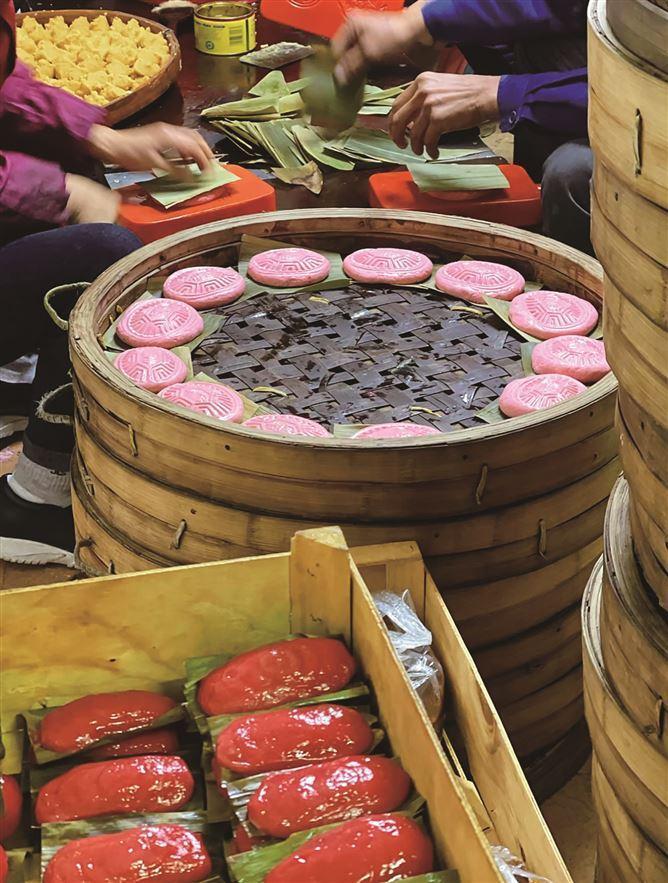 古早甜蜜年味不能少 春节将至闽南特色糕粿热销_腾讯新闻