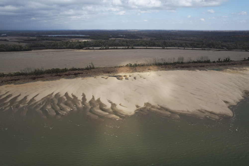 密西西比河部分河段水位降至历史低点