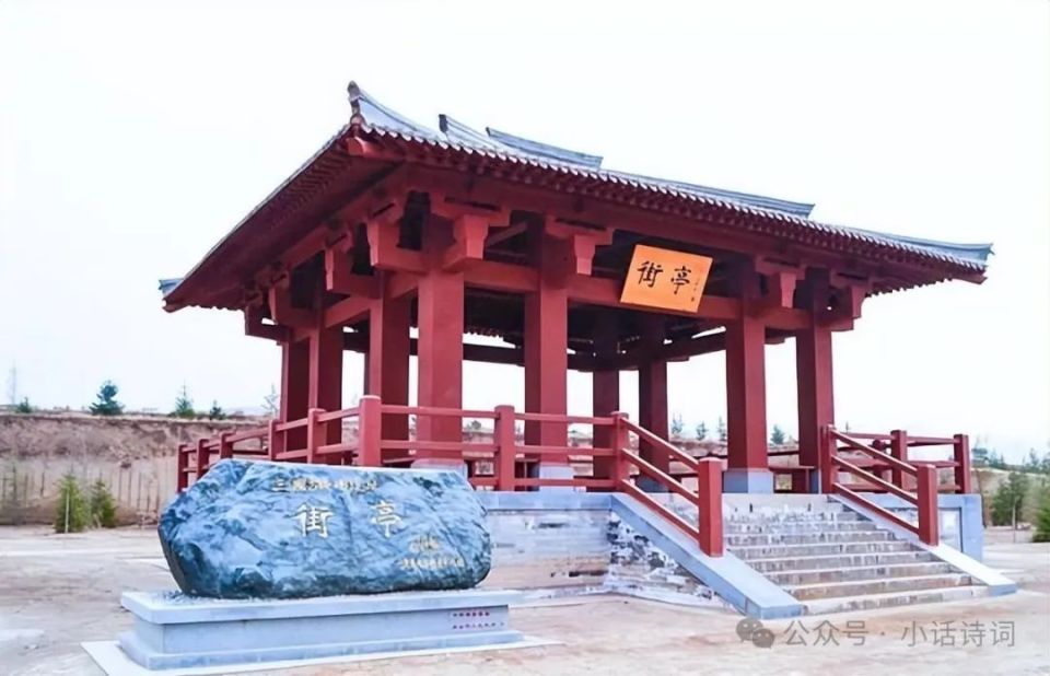 南郭寺南郭寺,位于天水市城南2公里山坳,占地5.7公顷.