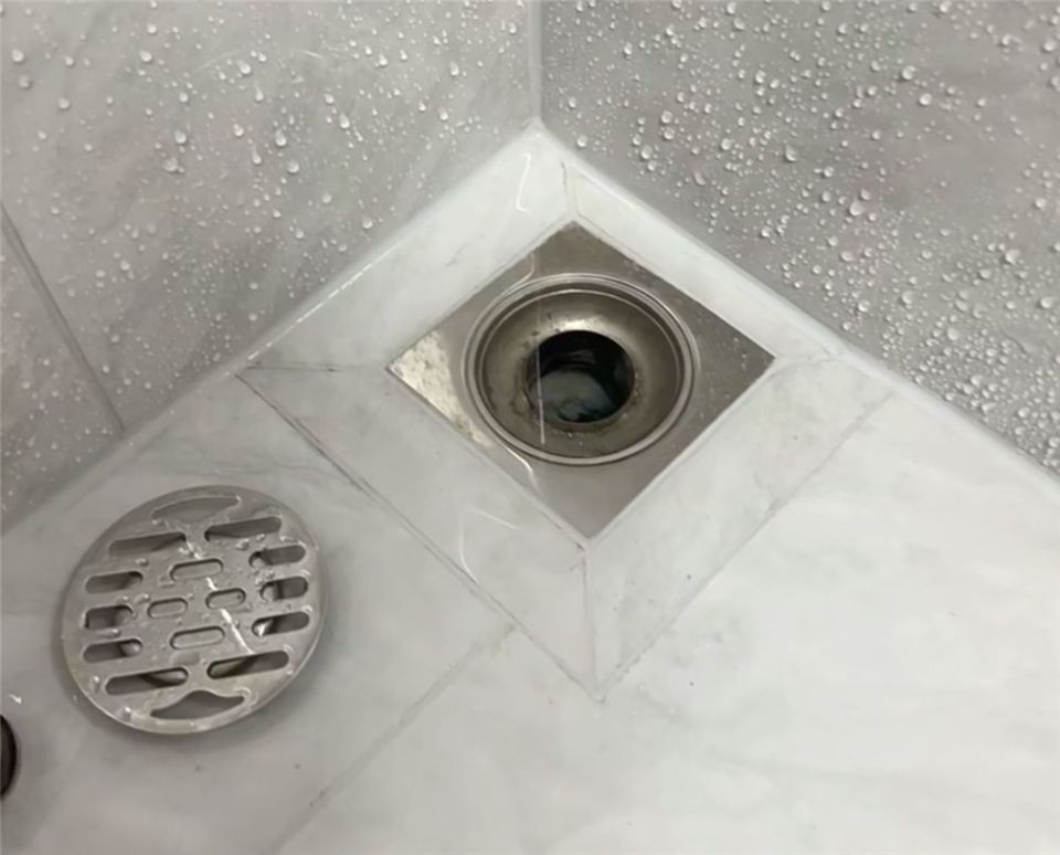641