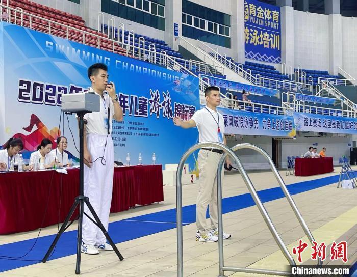 南宁铁路公安局南宁公安处供图当天17时,王利君正值乘t290次列车,从