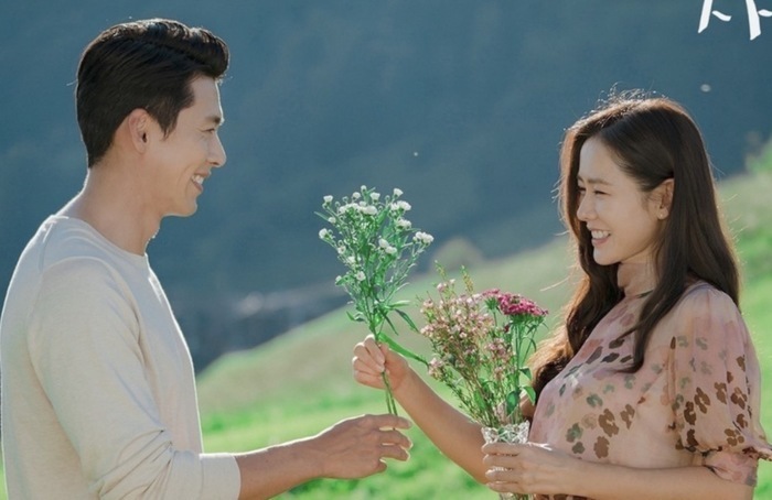 孙艺珍参加高尔夫节目,称赞老公玄彬是完美主义者-腾讯新闻