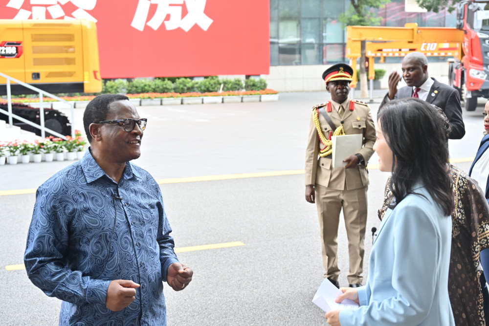 马拉维总统查克维拉:学习中国 走自己的路_腾讯新闻