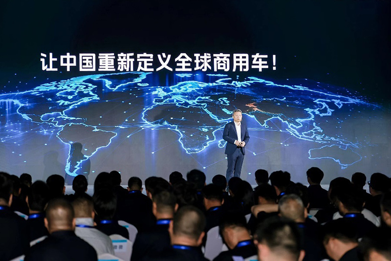 向媒体和公众发布了严正声明:福田汽车所有产品完全符合国家环保要求