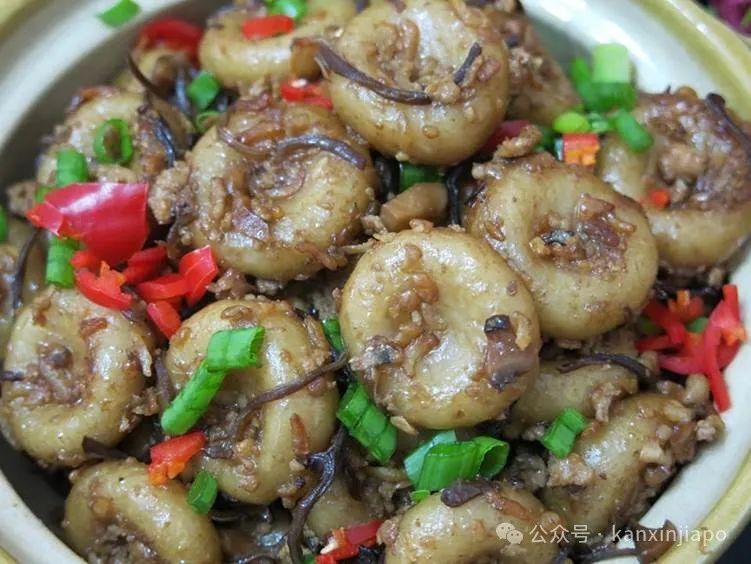 (算盘子)还有些客家菜是地域性的,如擂茶.