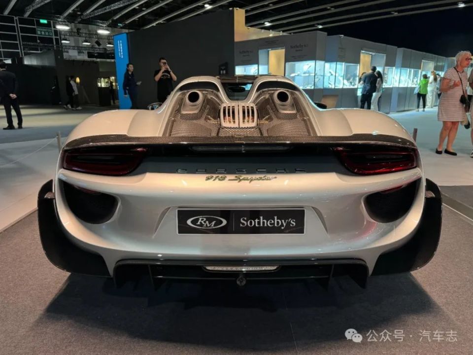 十年只跑了66公里,准新保时捷918将创造最高成交记录?_腾讯新闻