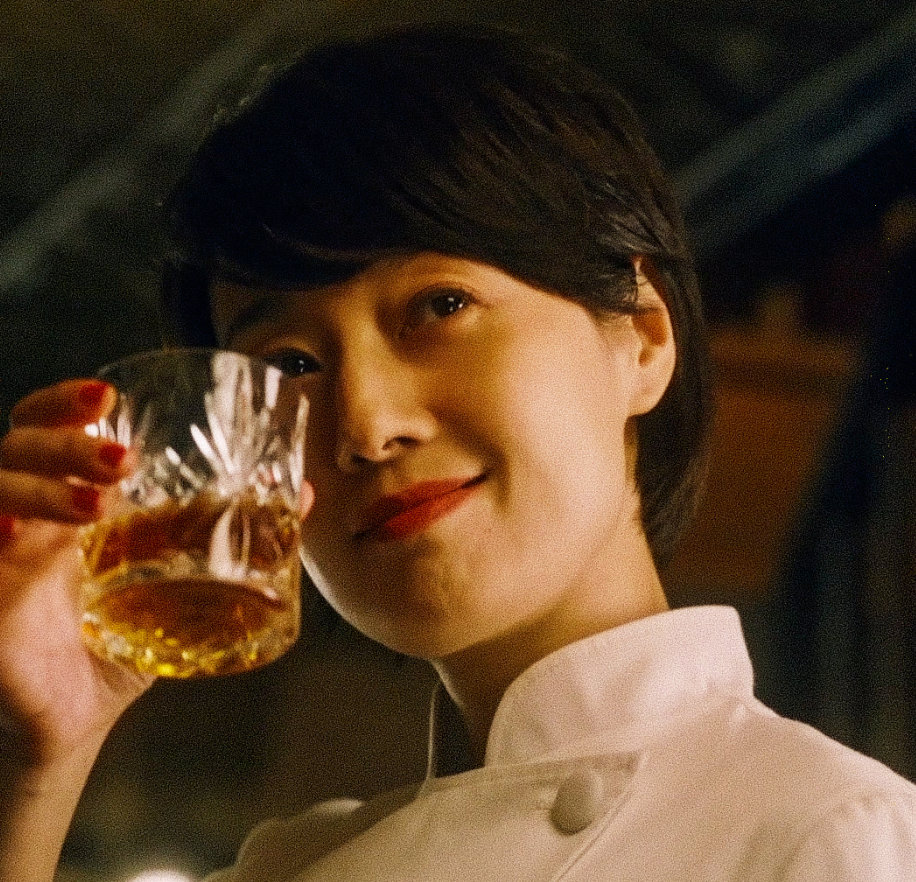 马伊琍 知足,讲义气,重情义的玲子,在夜色中显露真情慢慢绽放光华