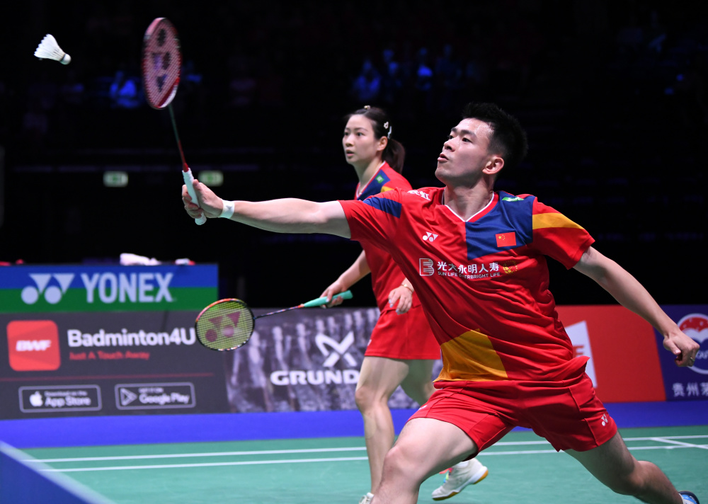 体育羽毛球世锦赛郑思维黄雅琼晋级混双半决赛