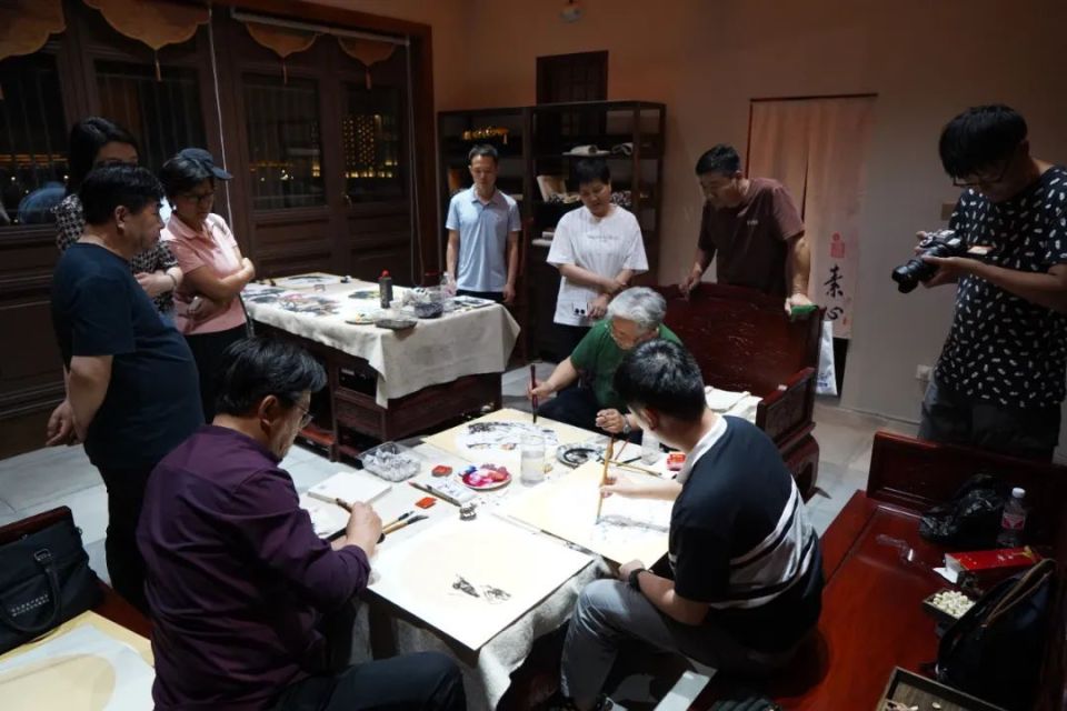 全国文艺名家走进雄安新区主题采风创作顺利进行