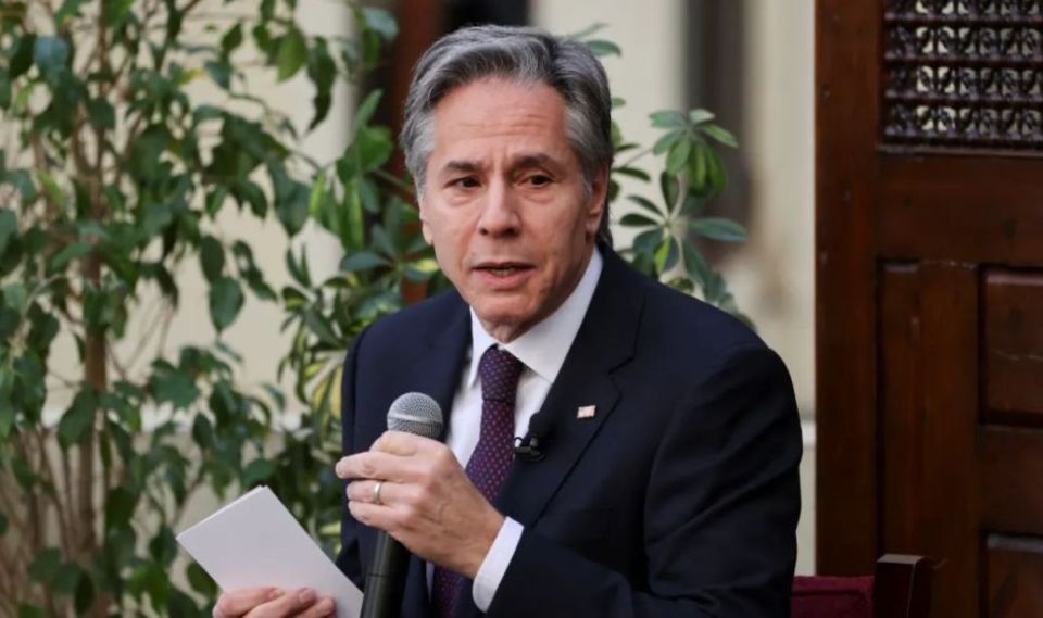 日前,在瑞士举办的达沃斯经济论坛上,美国国务卿布林肯不谈经济,却