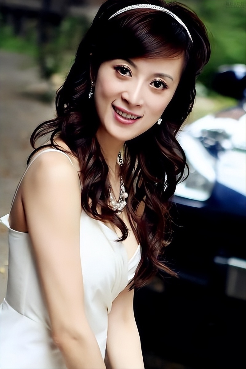 金巧巧于冬被曝已离婚三年,那么接下来会给孩子带来什么影响