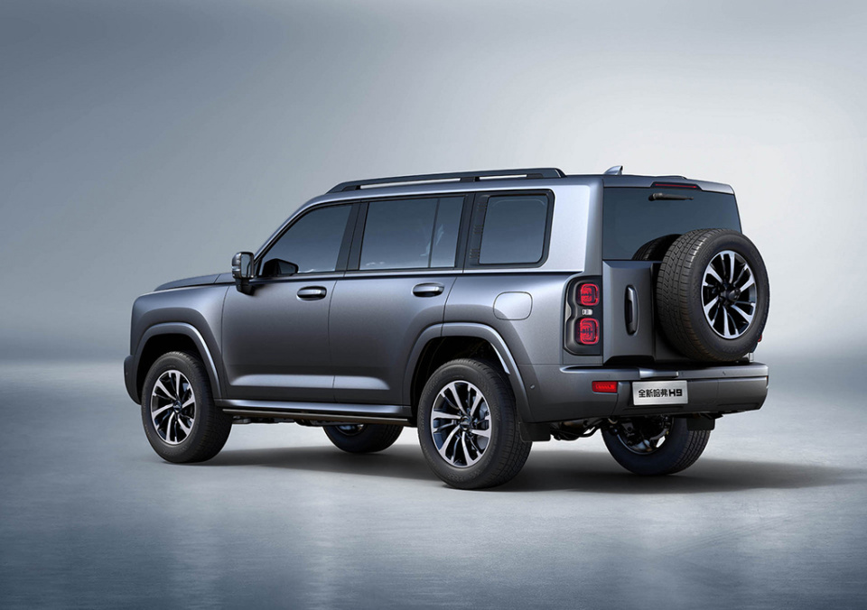 快看全新哈弗h9新车型谍照