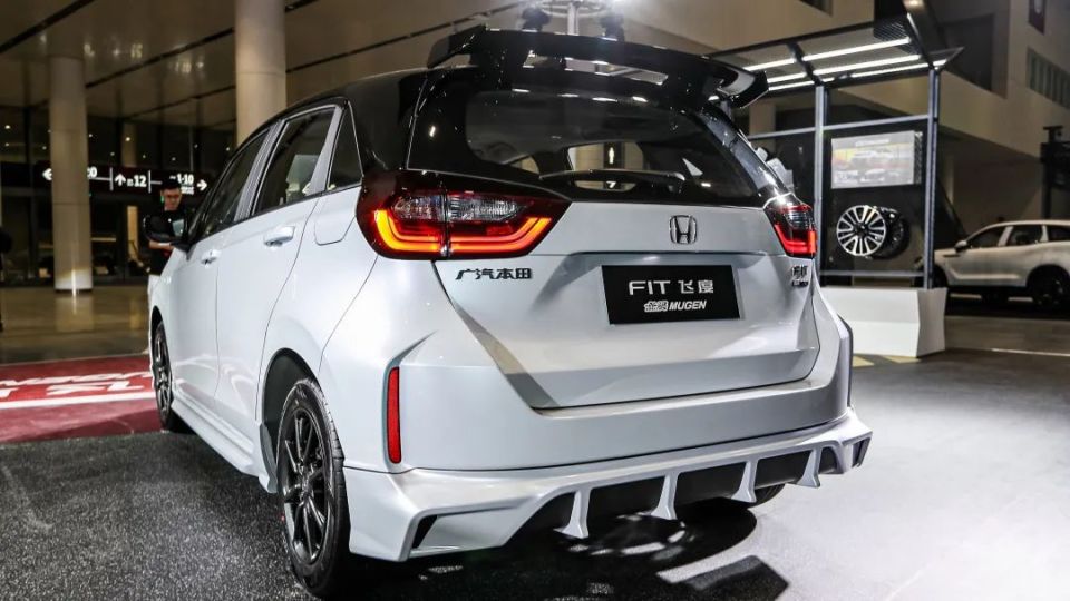 将玩车文化进行到底 型格/飞度无限mugen版来啦_腾讯新闻