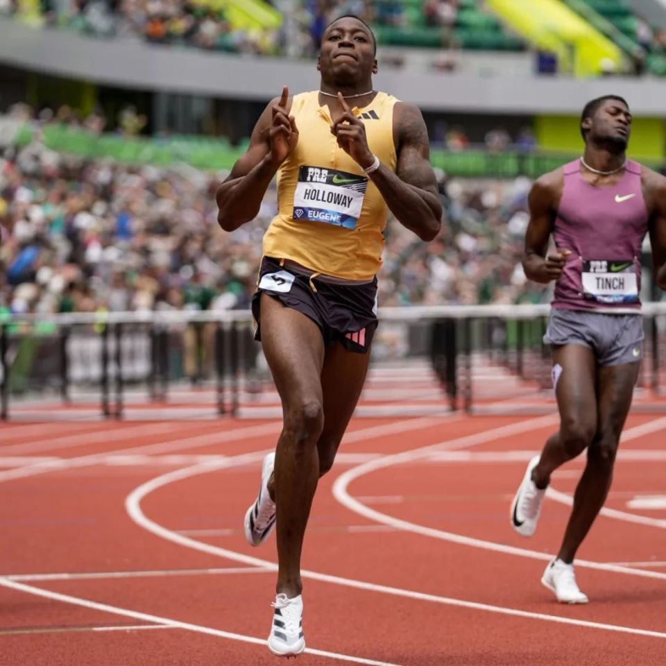 女子1500米——埃塞俄比亚的威尔特吉夺冠,亚军是澳大利亚豪尔(创大洋