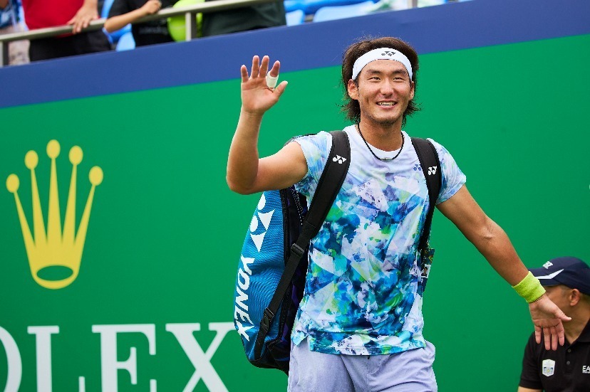 战胜对手也战胜伤病,布云朝克特的首次大师赛之旅喜迎突破_腾讯新闻