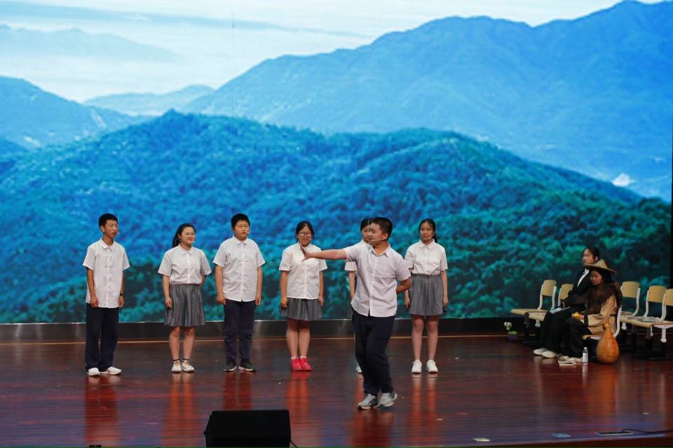 北京青年报记者了解到,近日,在密云二中举行的2024年密云区中学语文