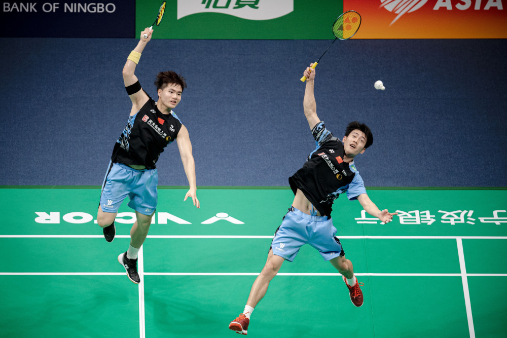 羽毛球亚锦赛梁伟铿王昶晋级男双决赛