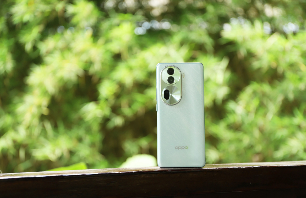 opporeno11萤石青图赏这一抹绿动人心弦