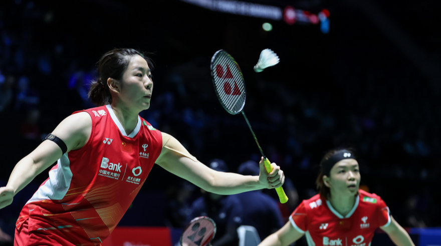 王牌组合陈清晨/贾一凡2-1夺法国公开赛女双冠军