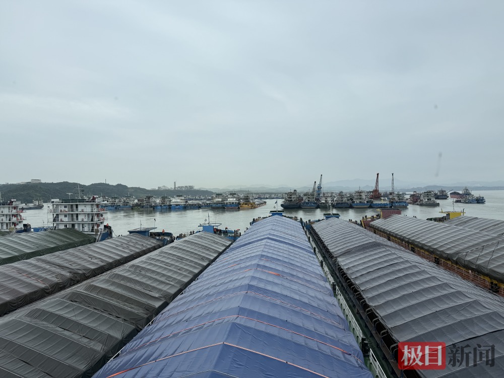 三峡水运新通道工程开工，长江跑船人憧憬告别锚地漫长等待，有企业计划年内新申报江海直达船_腾讯新闻