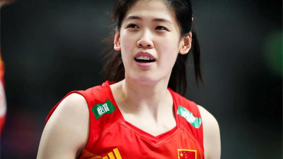 国际排联:李盈莹是中国女排重要队员!网友:希望你能拿奥运奖牌