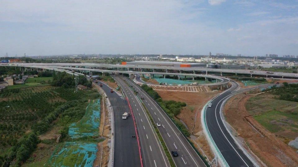 g42沪蓉高速成都入城复线段即将建成通车,天府新区到邛崃仅需20分钟