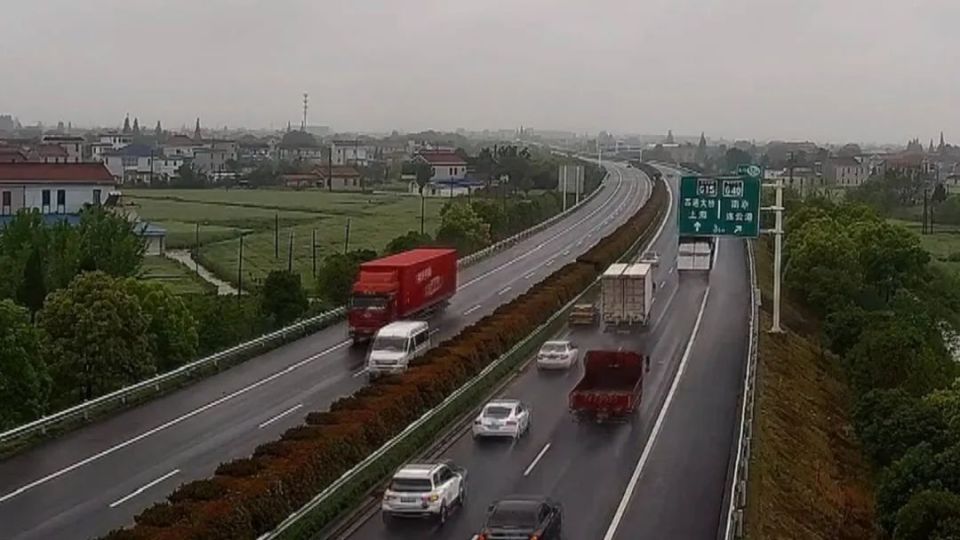 南通交警高速七大队