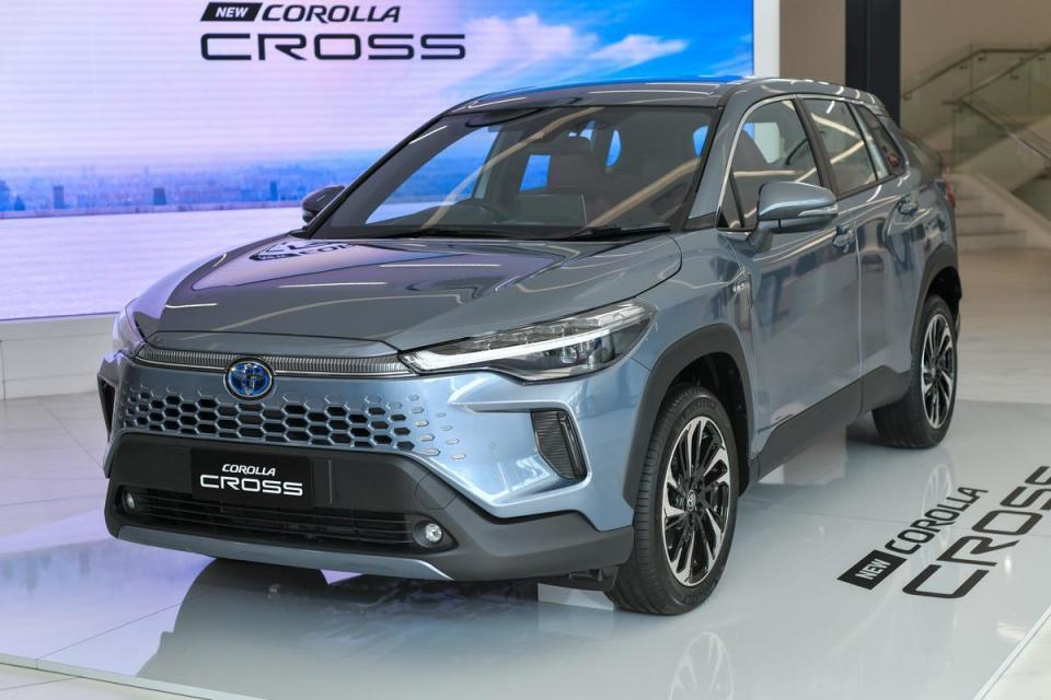 不知国内市场是否会跟进,新款卡罗拉cross海外正式