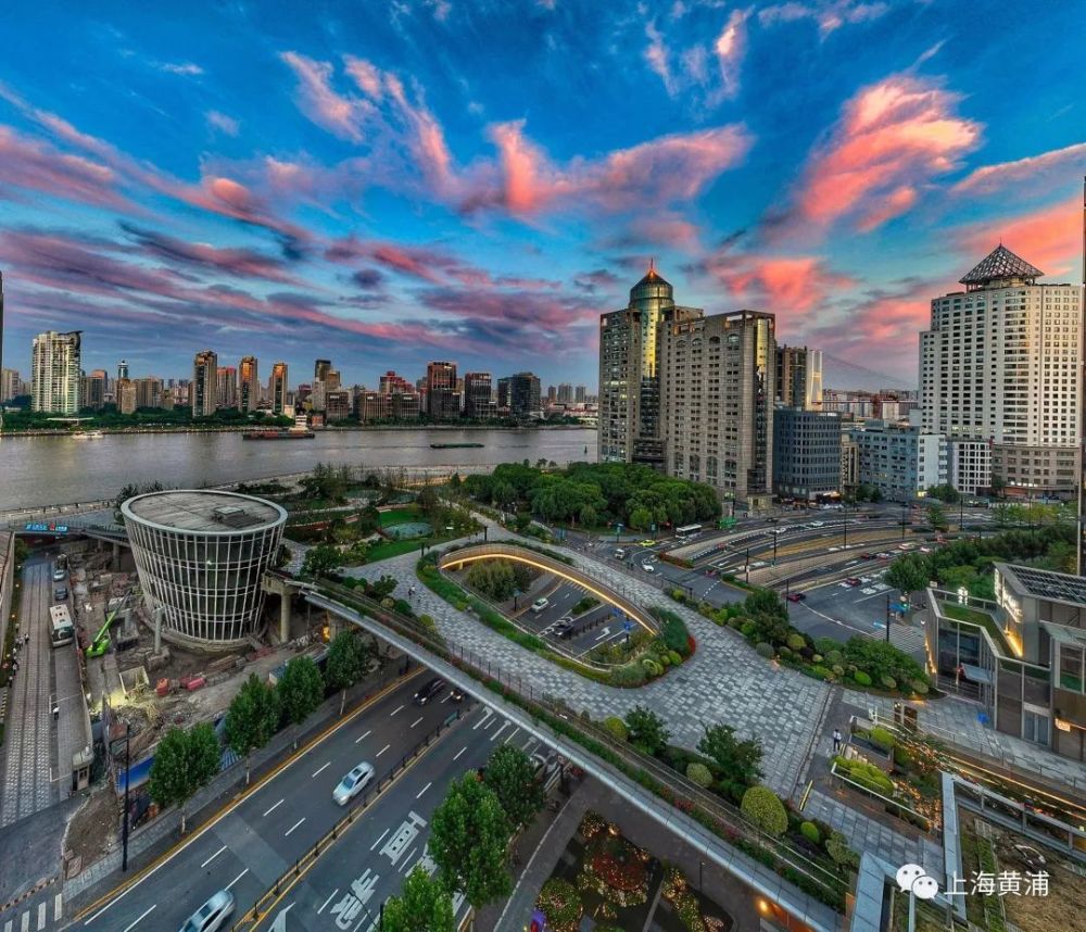 航拍丨上海最美人行天桥董家渡花桥