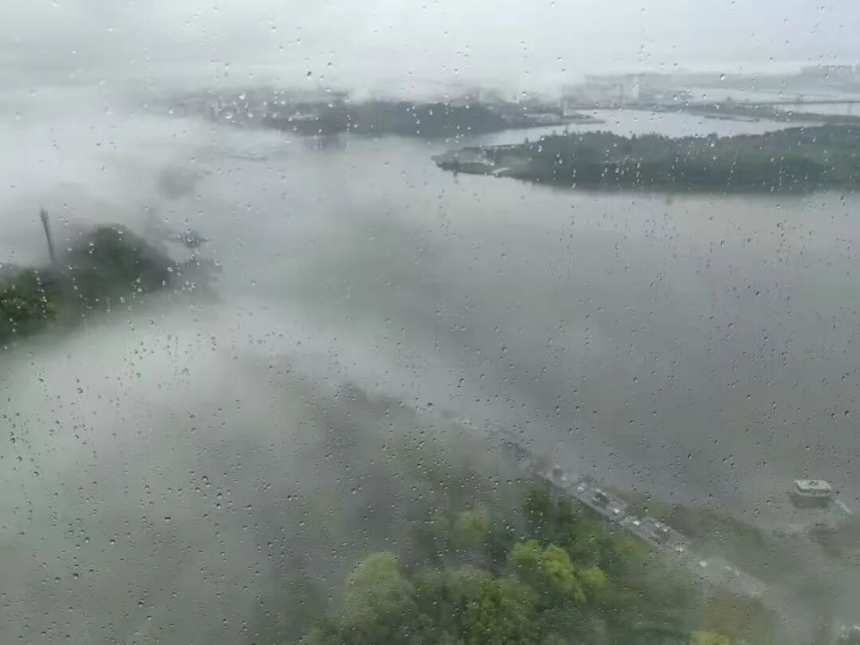 强降雨何时结束？宜昌市气象台刚刚回应_腾讯新闻