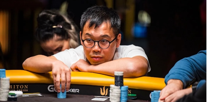 简讯| elton tsang统治20万美元triton邀请赛,以领先者身份进入决赛桌