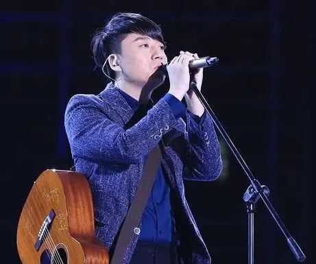 对比《歌手》的坚守,唏嘘《中国好声音》的堕落.