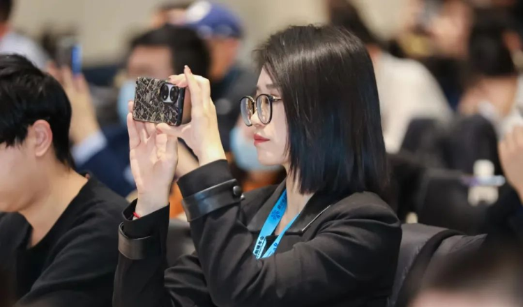 曾宪君:深耕飞行器设计领域10年,为绿色航空产业化赋能_腾讯新闻