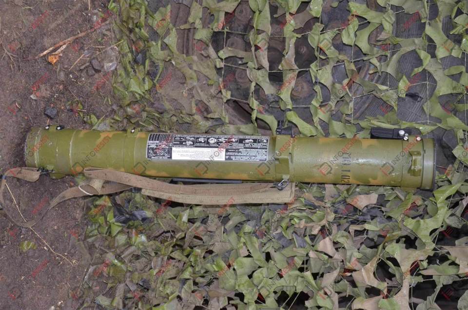 rpo-a "大黄蜂"(РПО-А Шмель)一次性火箭筒_腾讯新闻