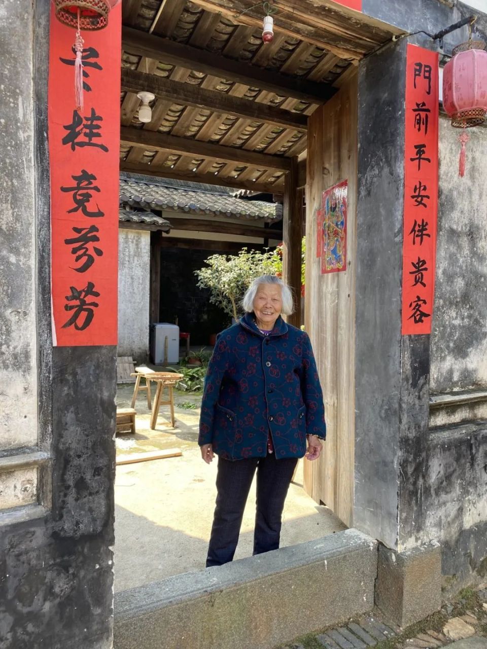 村里老人,亲切的紧~古街的孩子们~这次我们齐聚培田古村落,在营地中