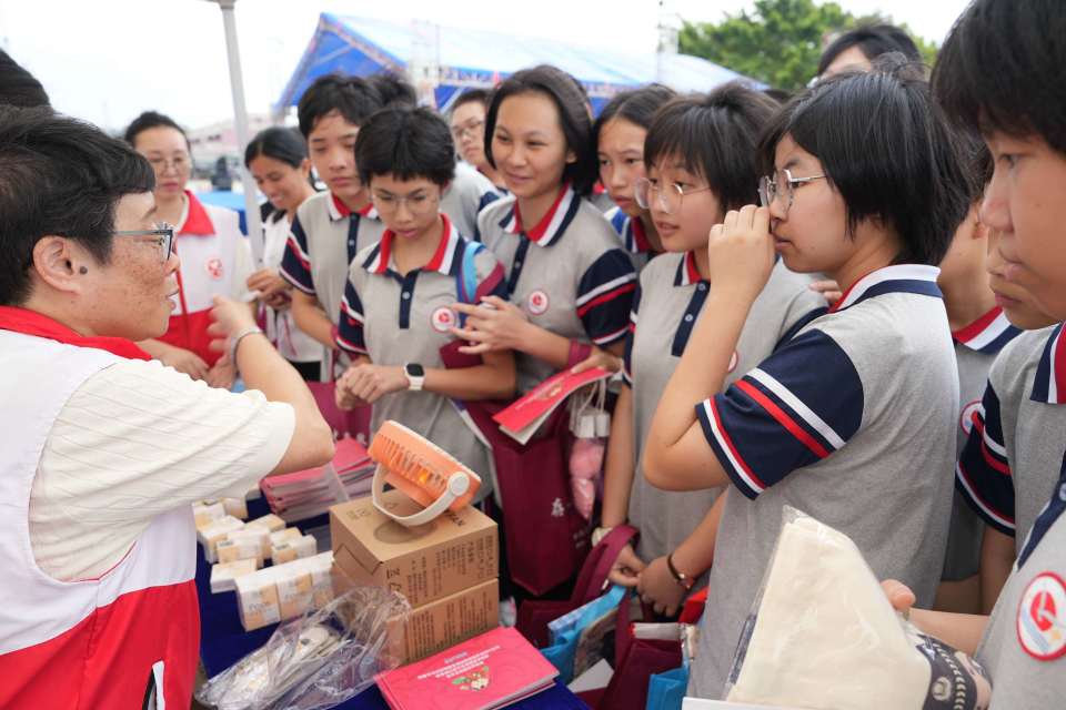 来自渔业大镇,台山市广海中学的